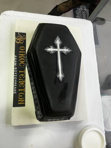 Το Γραφείο Τελετών Αδάμ Επεκτείνεται: Εγκαίνια Νέου Καταστήματος στη Χαλκίδα